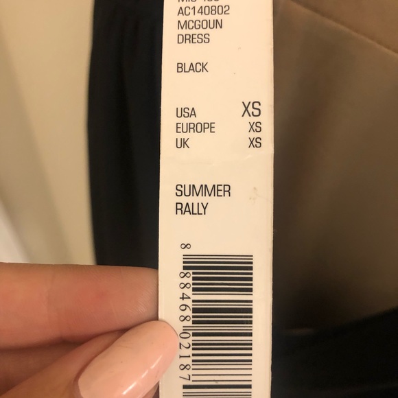 *NEW* Gianni Bini black formal dress - Picture 7 of 7